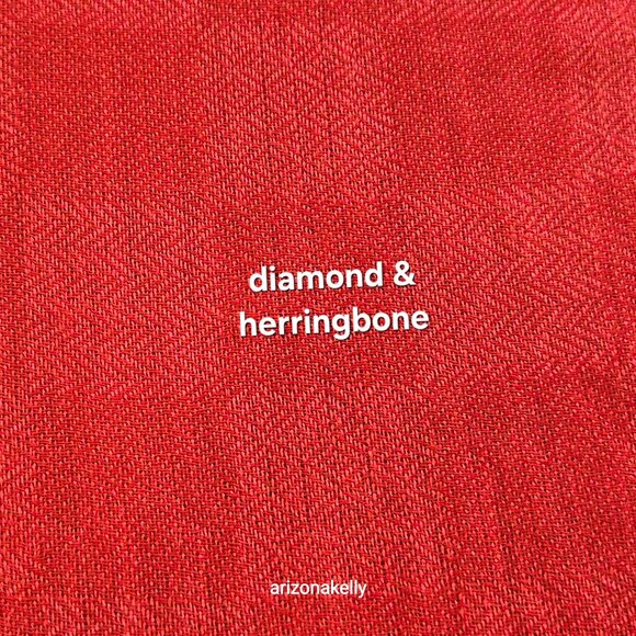 NWOT Coral Red Cashmere & Silk Scarf - Picture 12 of 13